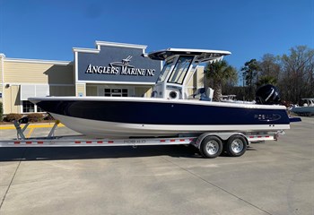 2024 Robalo 266 Cayman Biscayne Blue/White Boat